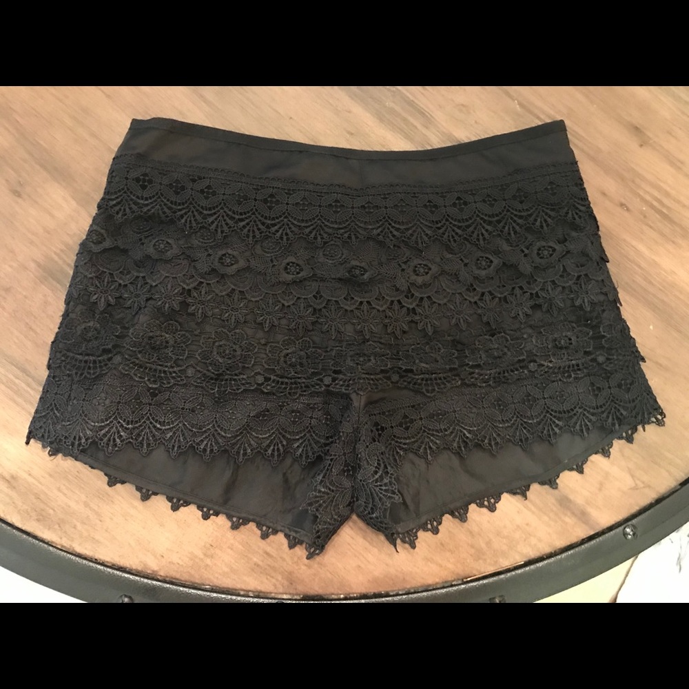Lace shorts